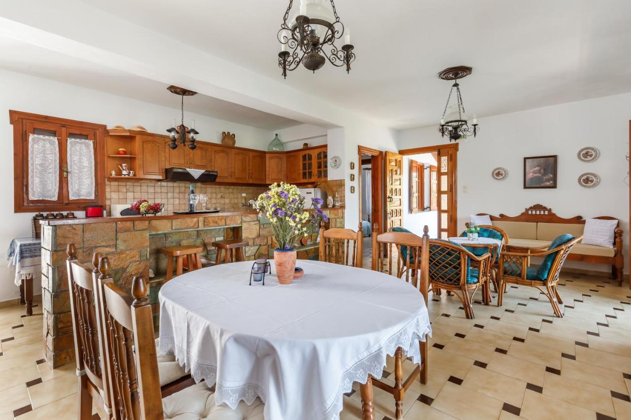 Ourania Apartment Skopelos Exterior foto