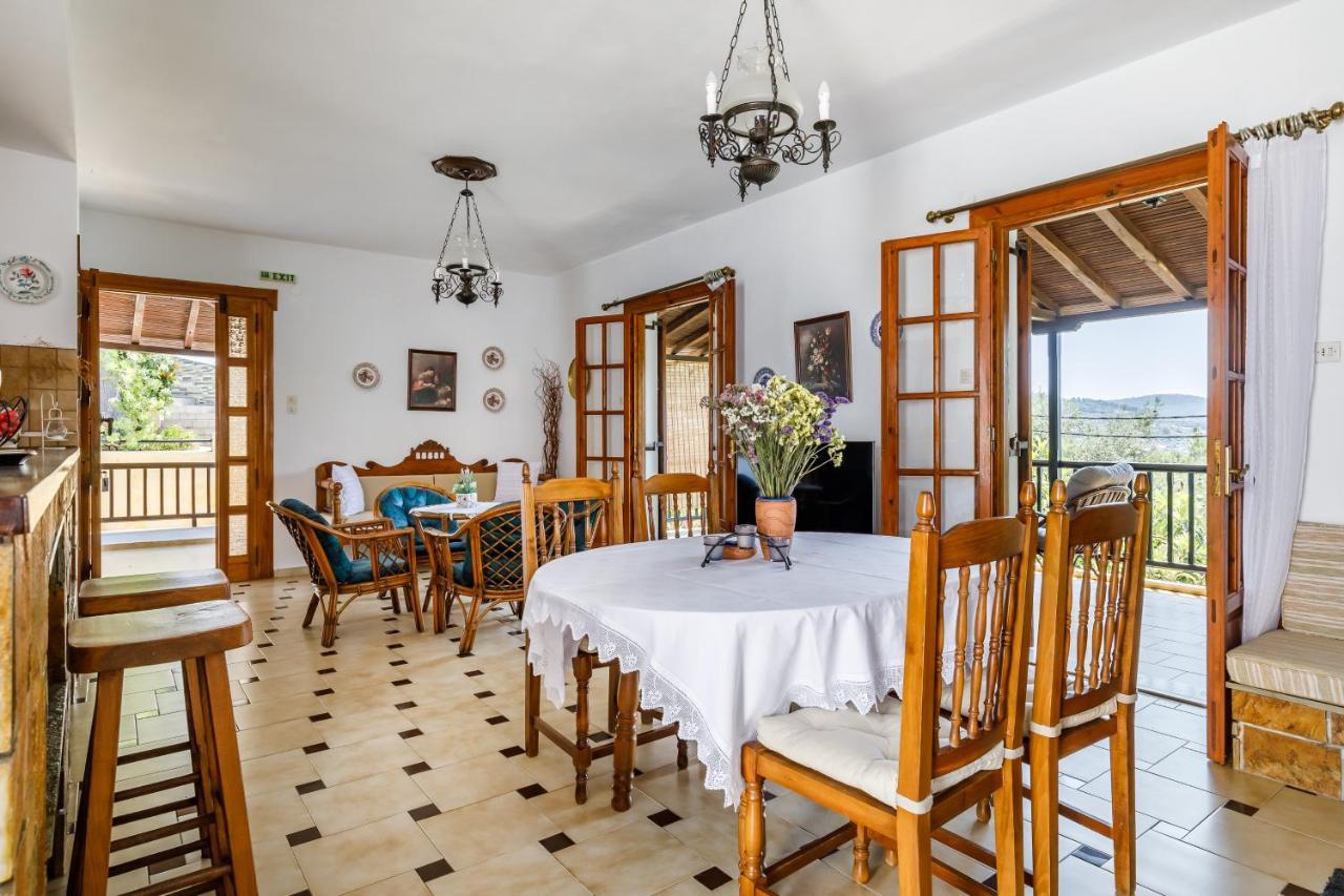 Ourania Apartment Skopelos Exterior foto