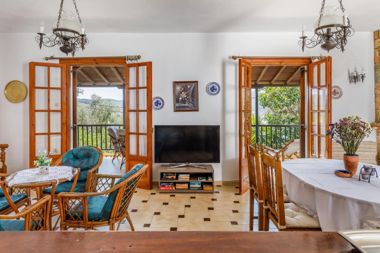 Ourania Apartment Skopelos Exterior foto